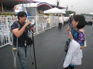 me-grandstand2a