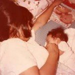 breastfeeding mom