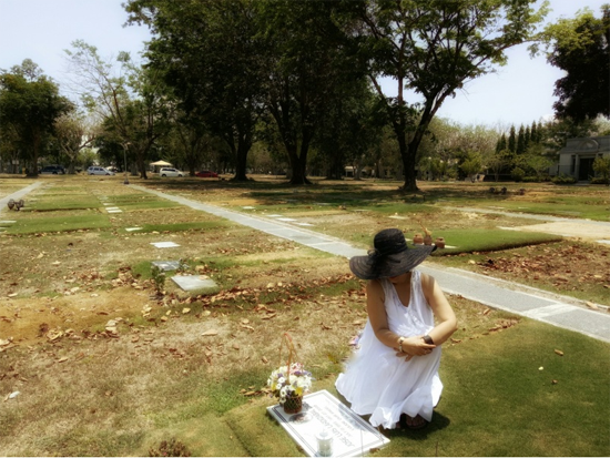luijoe at the cemetery