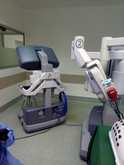 console robotics surgery